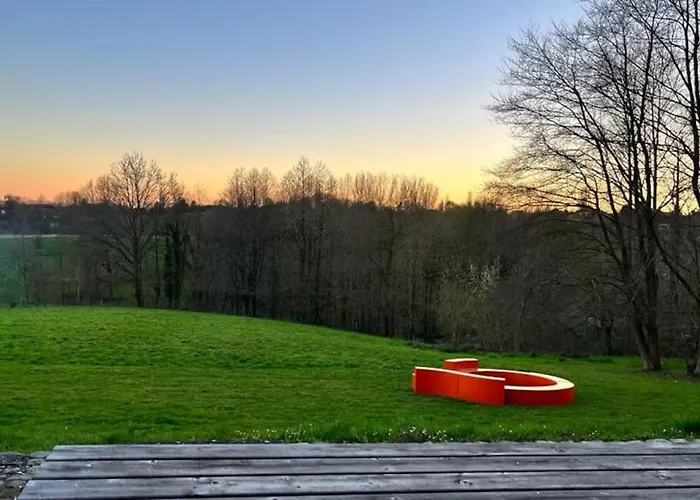 Welkom In Vloesberg N°54 Tatil Evi Flobecq