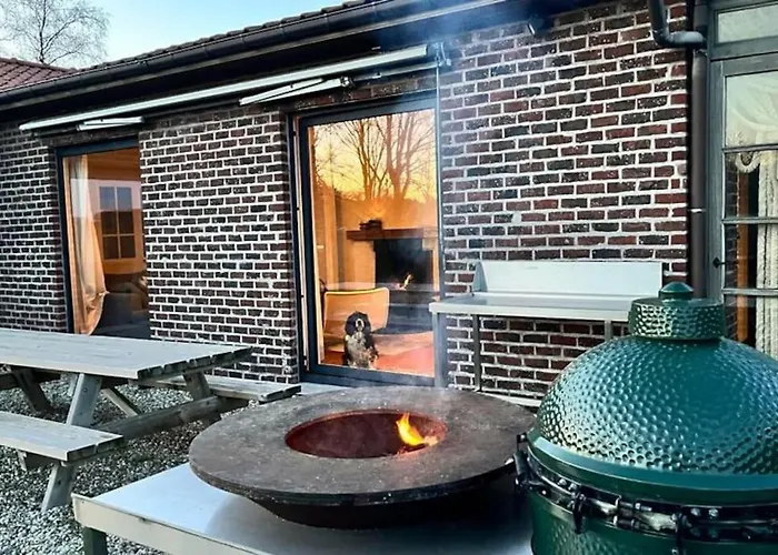 Welkom In Vloesberg N°54 Tatil Evi Flobecq